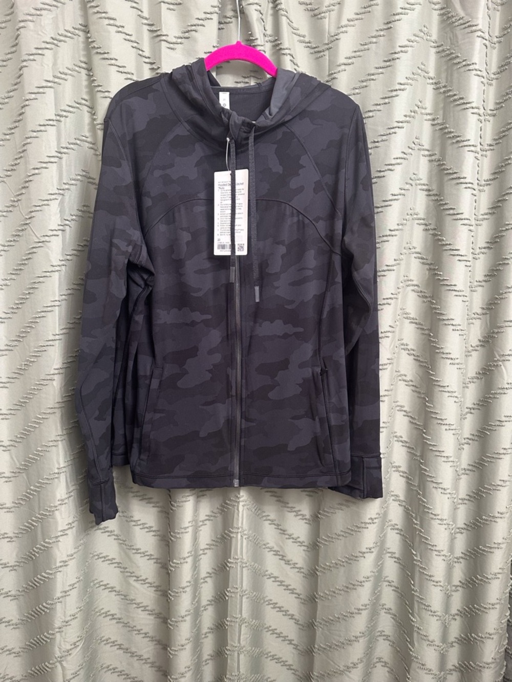 Lululemon Define Hooded Jacket *Nulu size 20